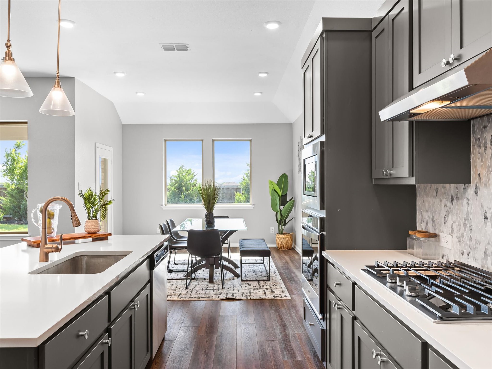 2219 Primrose Trail