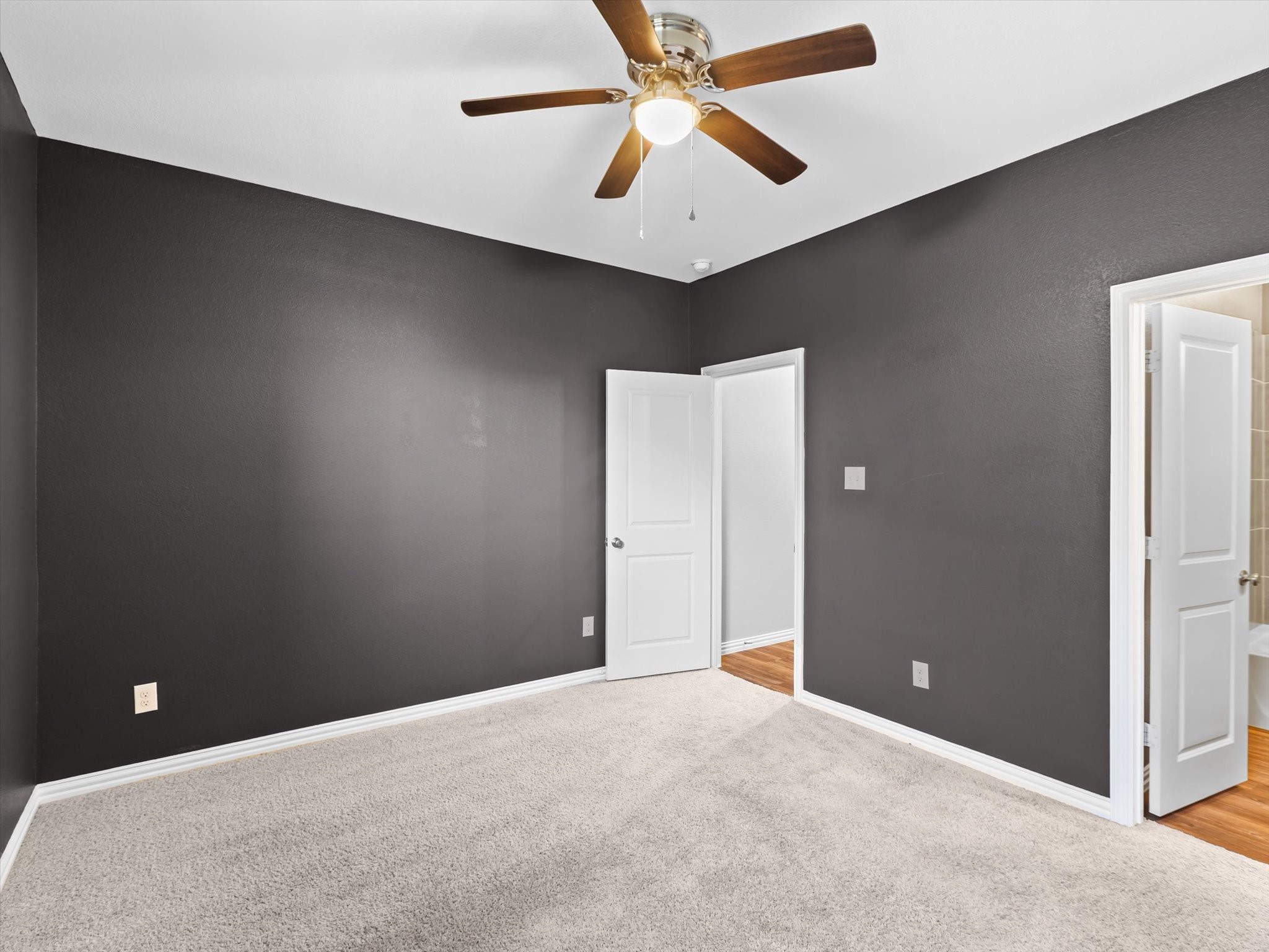 2219 Primrose Trail