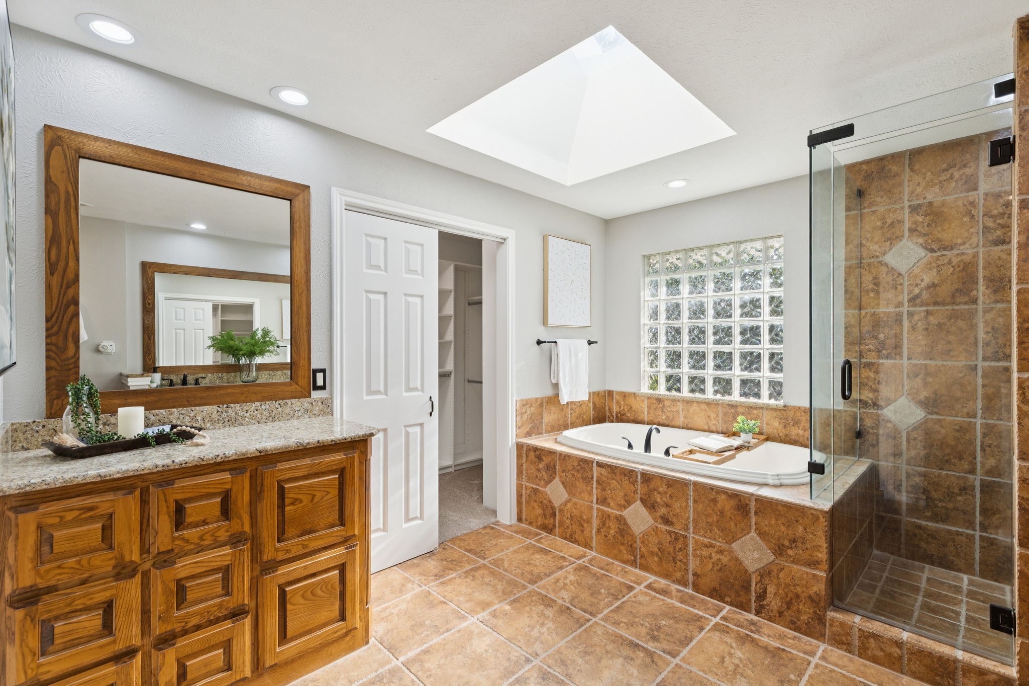 2501 Nighthawk Drive