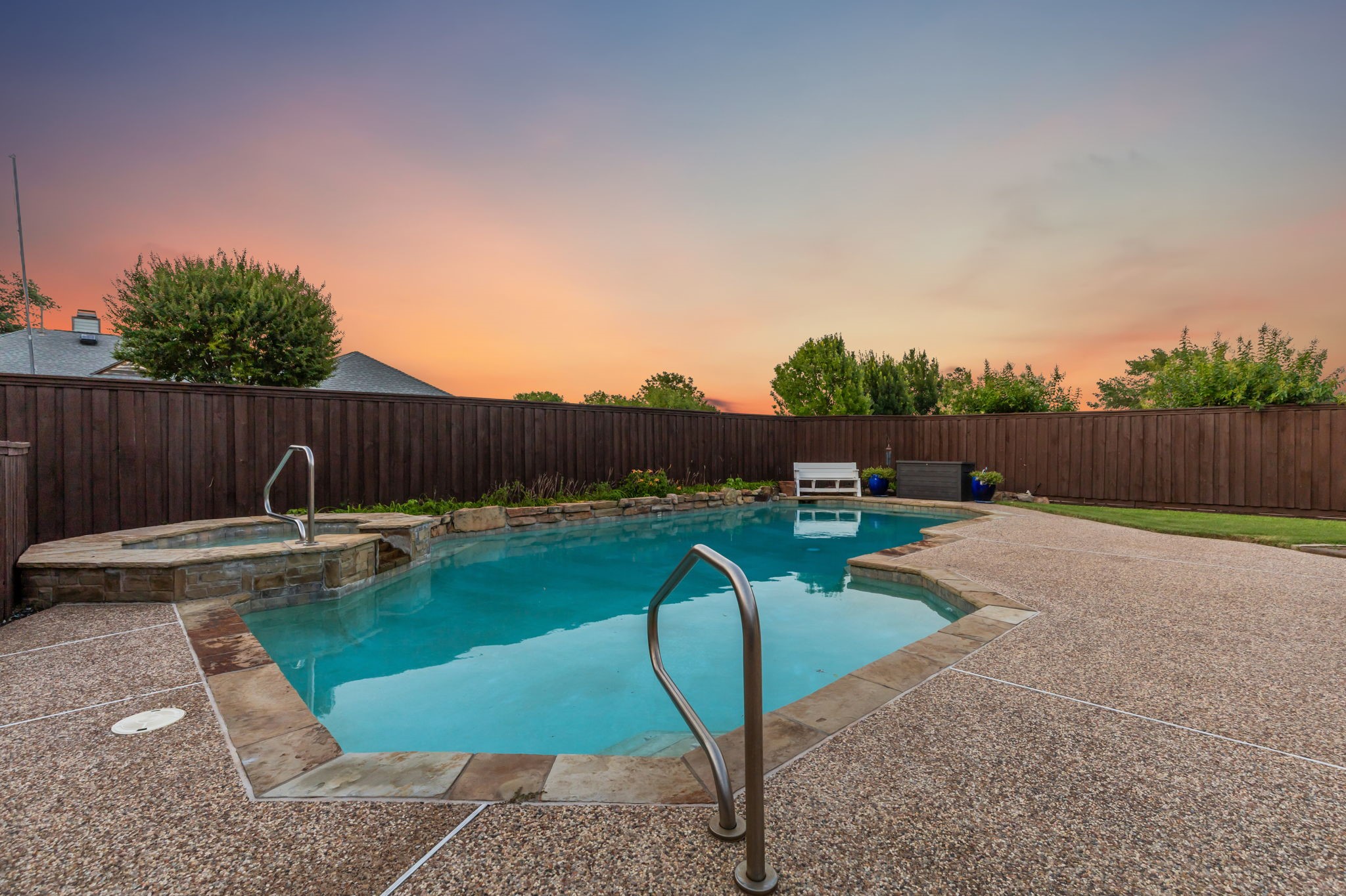 2501 Nighthawk Drive