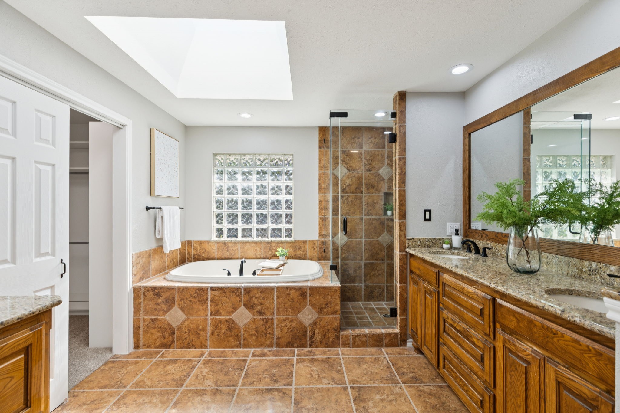 2501 Nighthawk Drive
