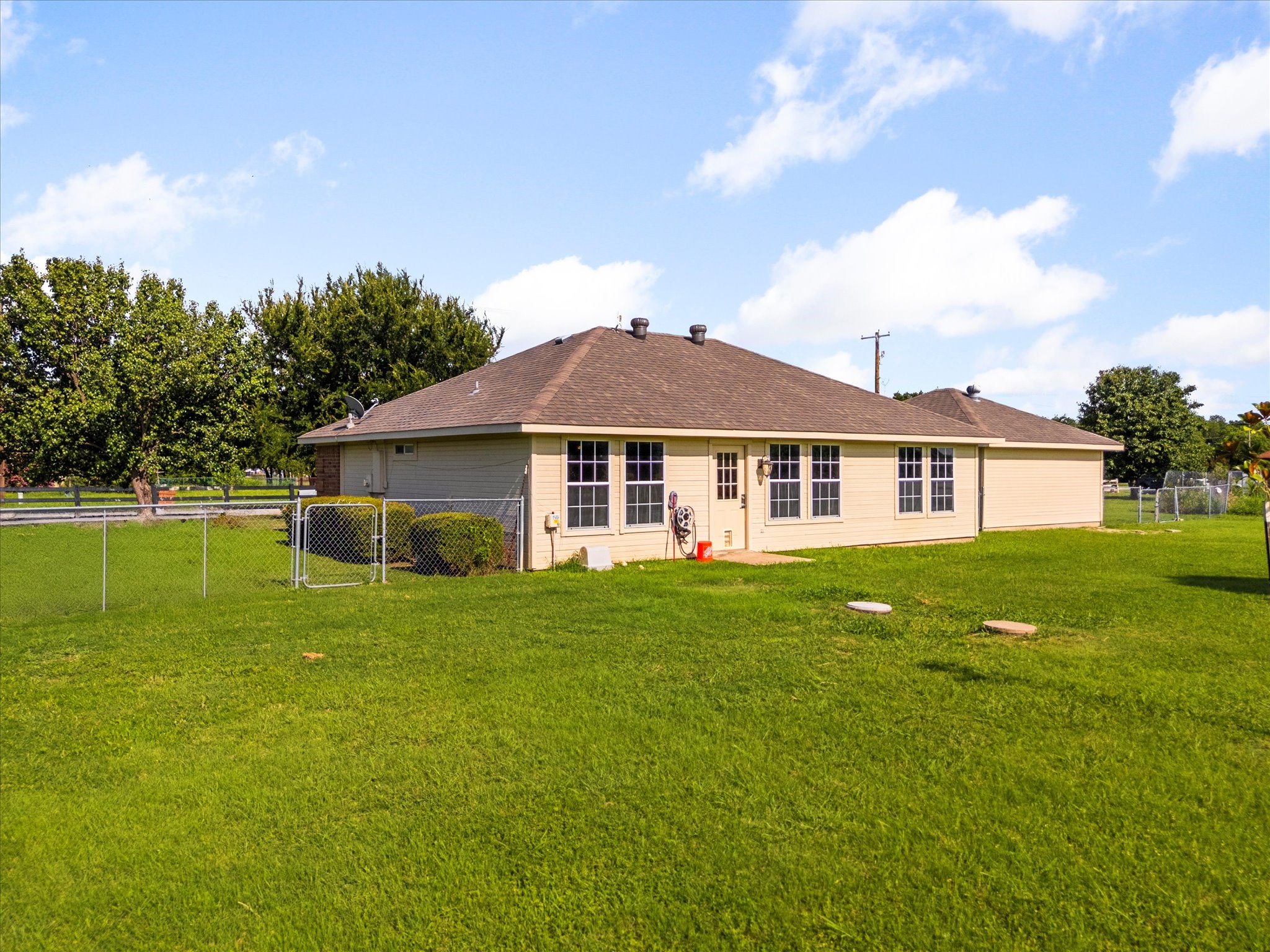 274 County Road 4841