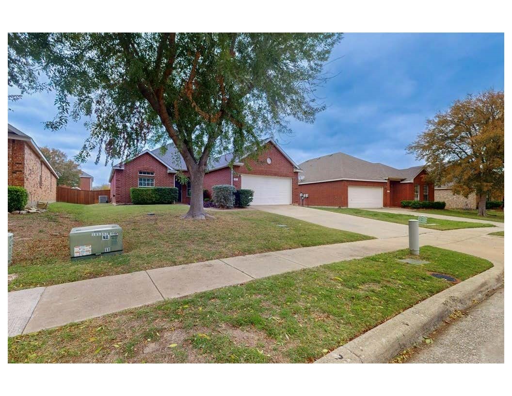3141 Paradise Valley Drive