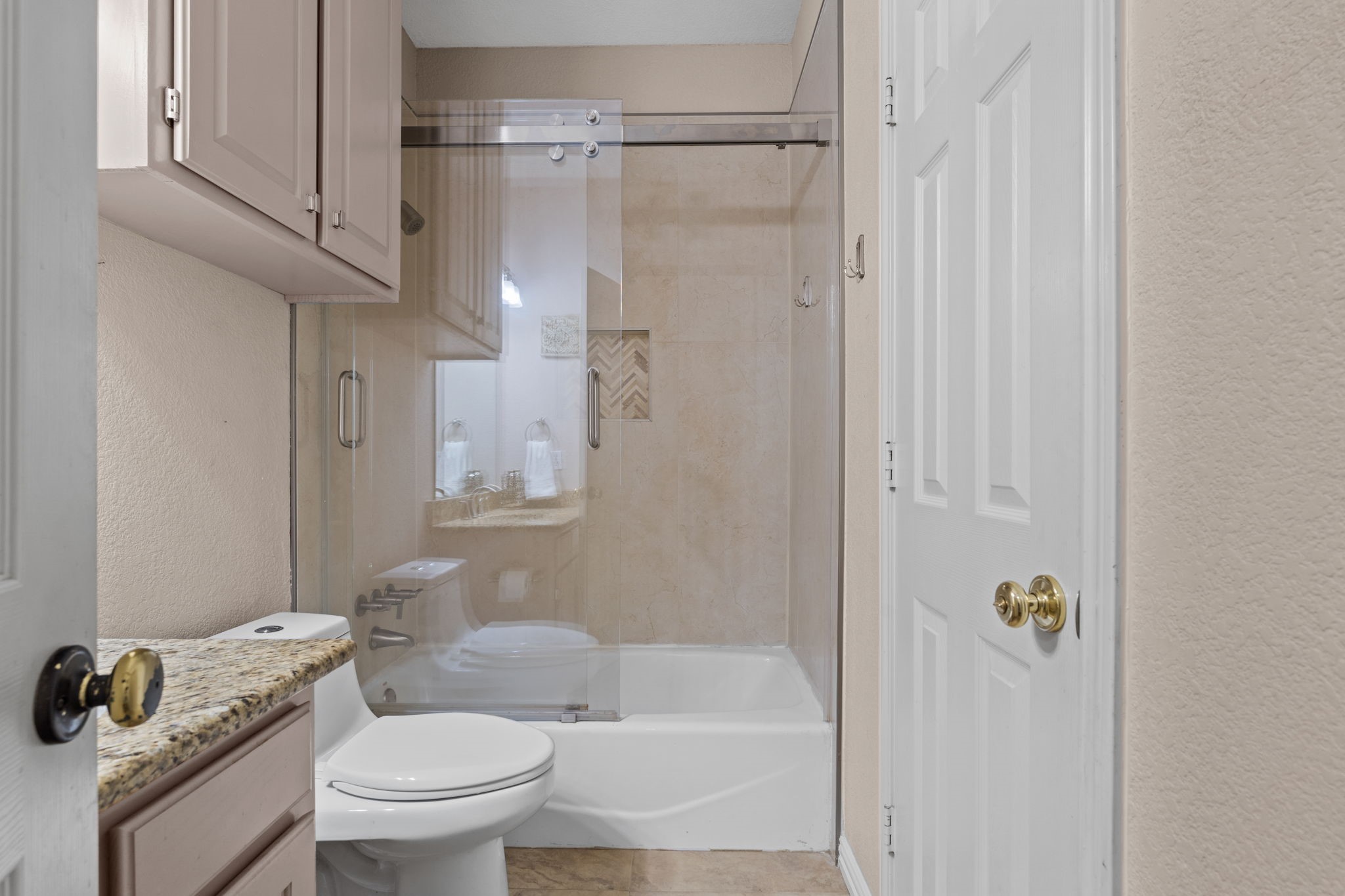 112 Sand Point Court