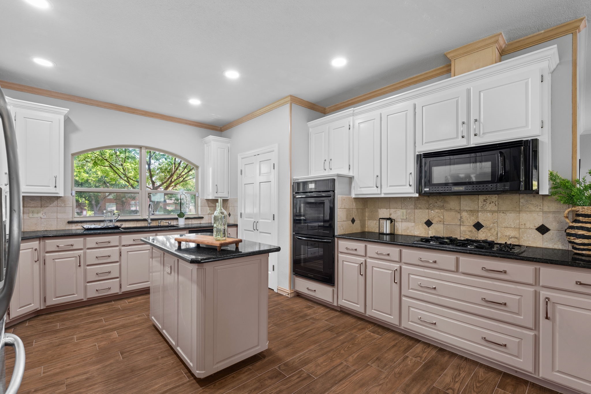112 Sand Point Court