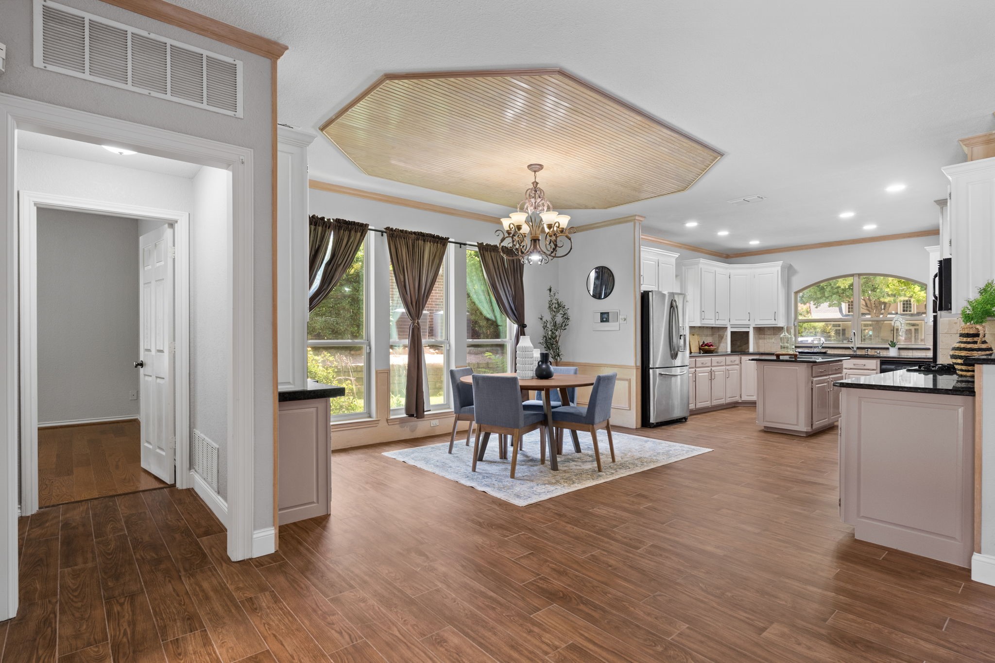 112 Sand Point Court