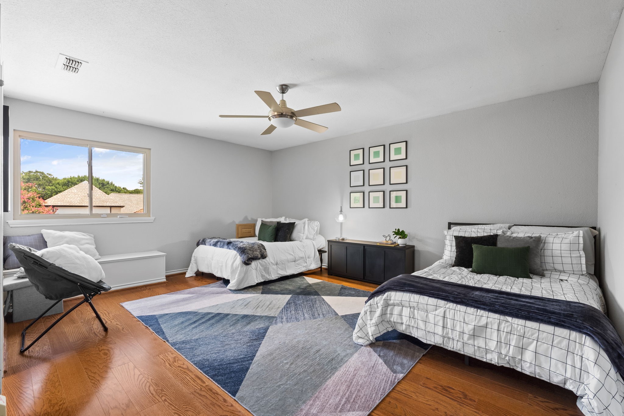 112 Sand Point Court