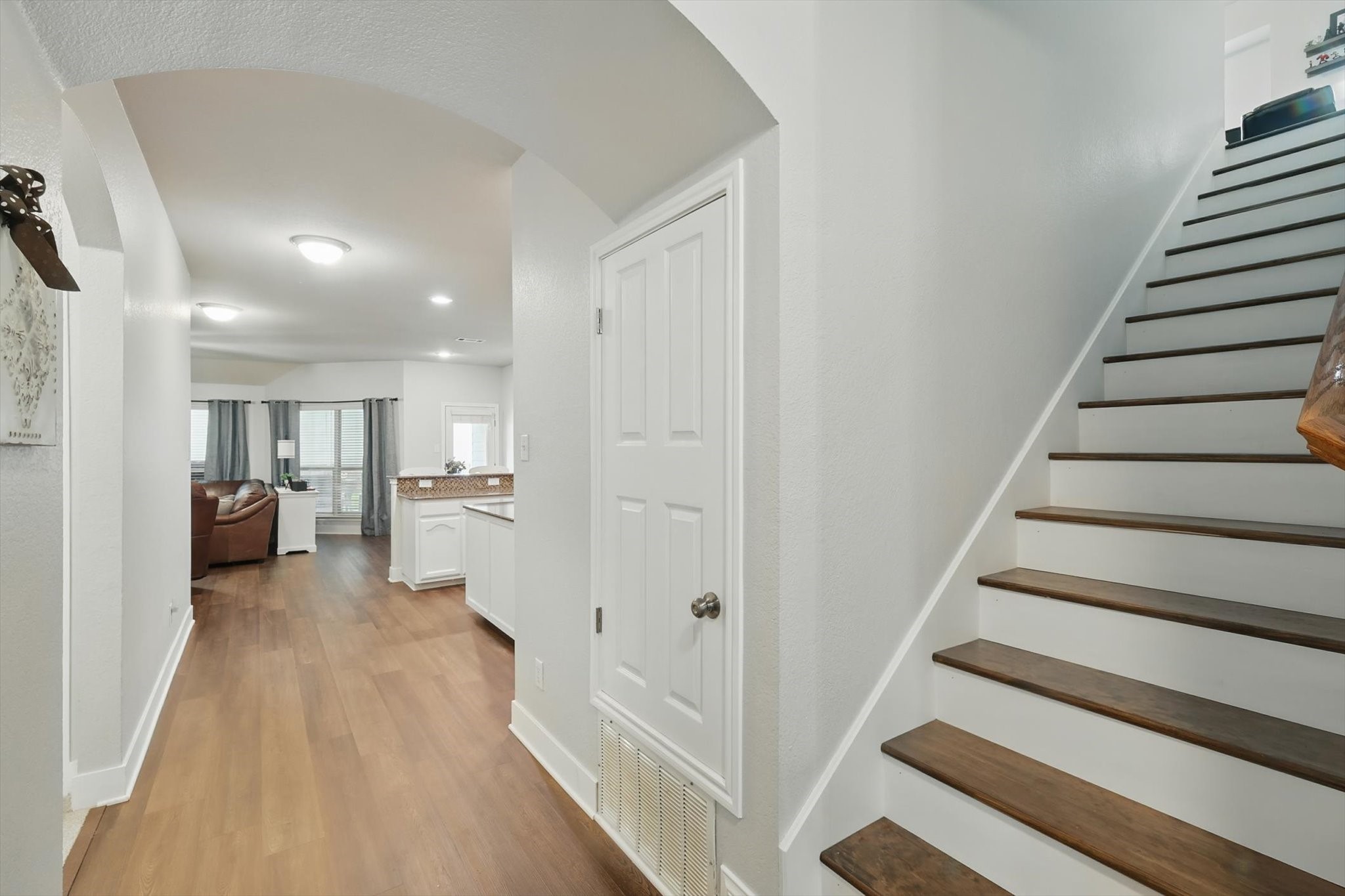 5005 Meyers Lane