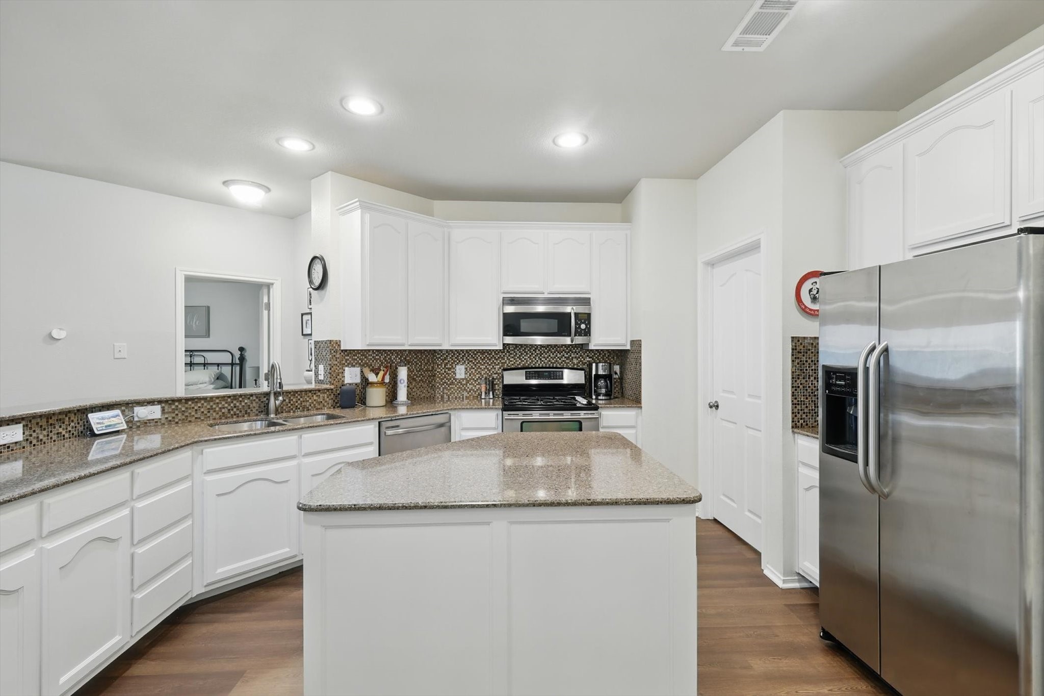5005 Meyers Lane
