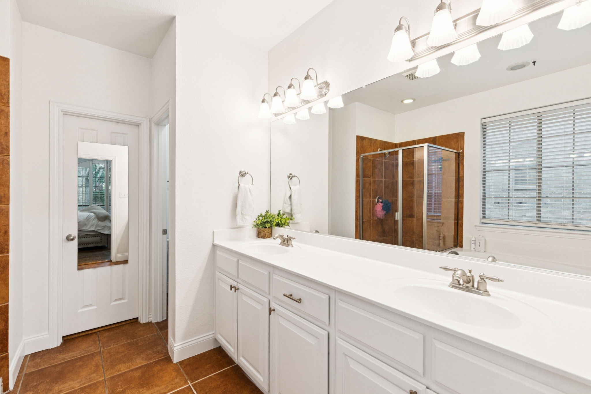 2778 Hidden Knoll Trail