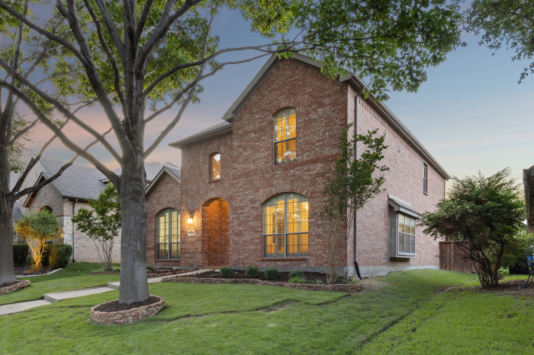 2778 Hidden Knoll Trail