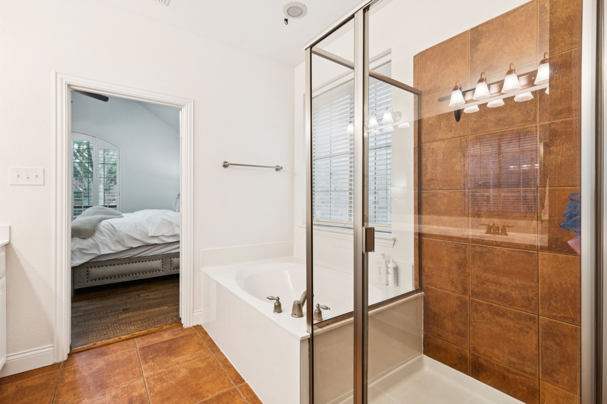 2778 Hidden Knoll Trail