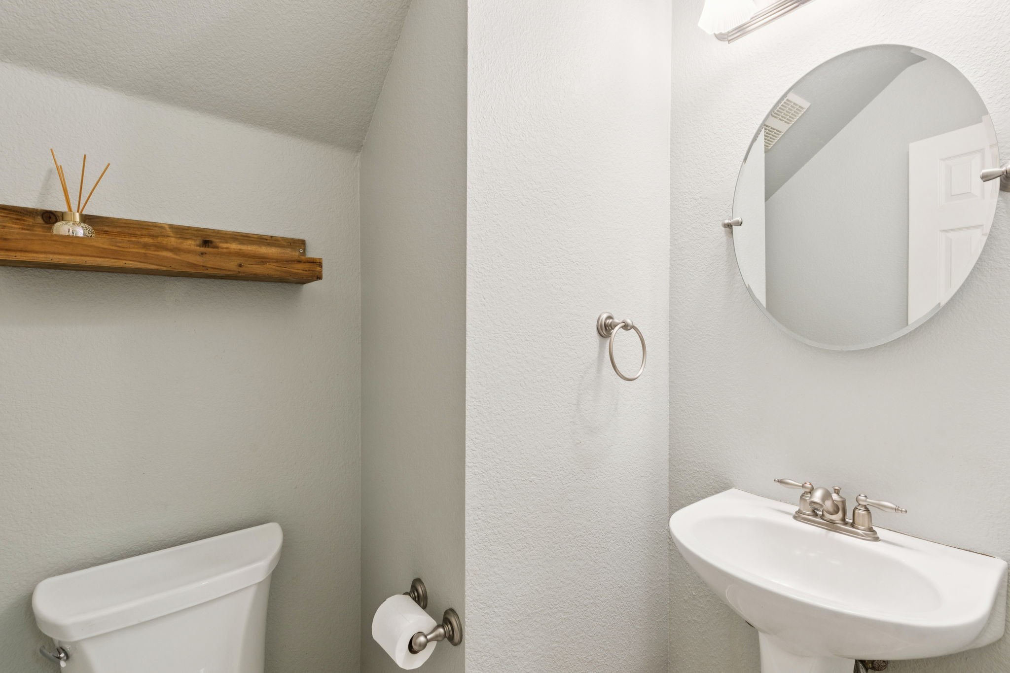 2778 Hidden Knoll Trail