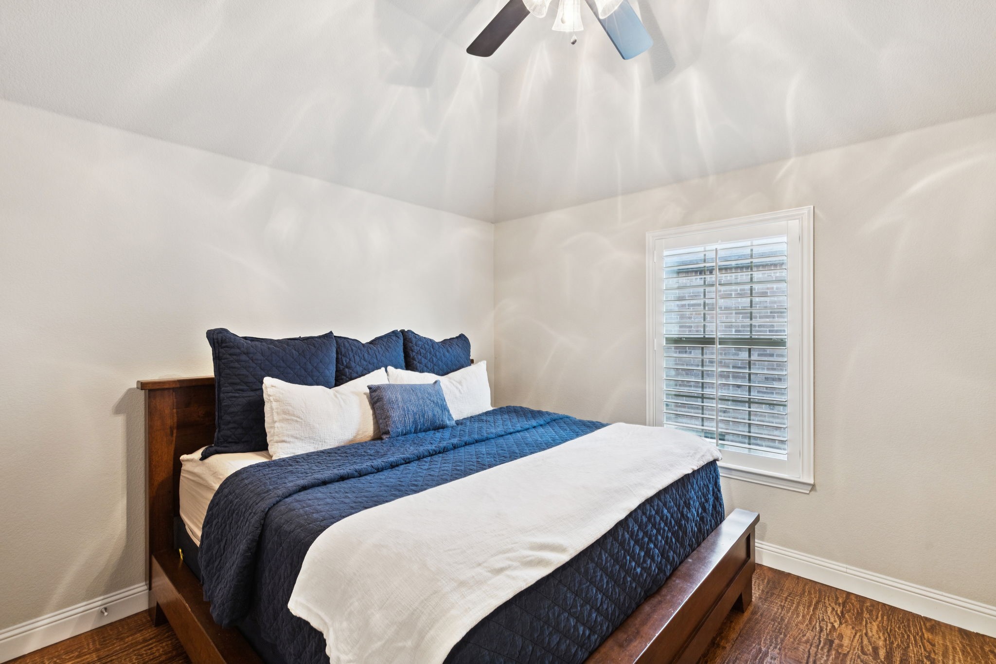 2778 Hidden Knoll Trail