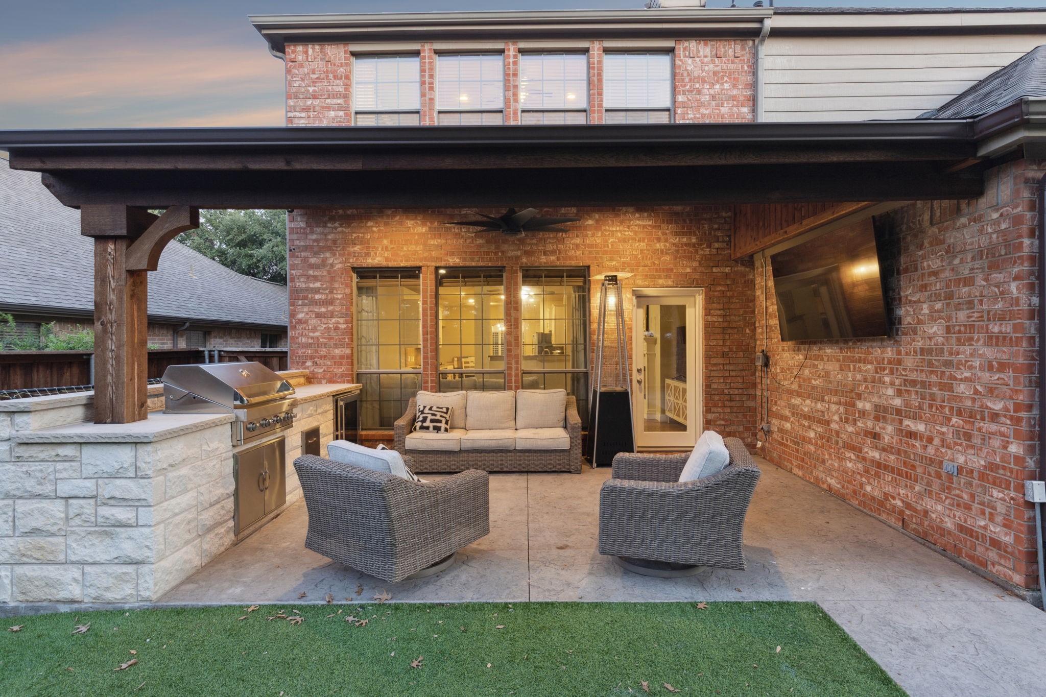 2778 Hidden Knoll Trail