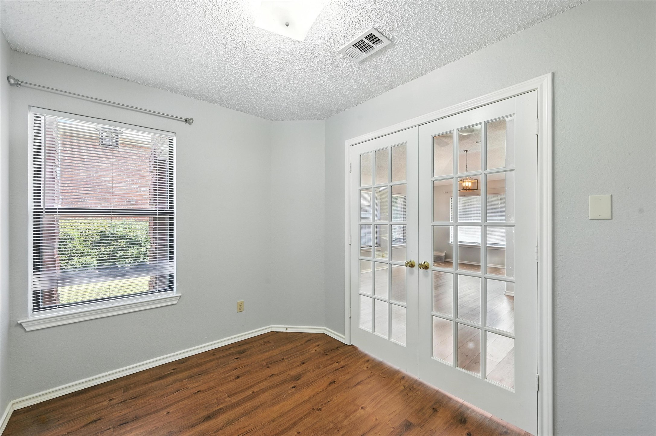 1450 Hampton Road