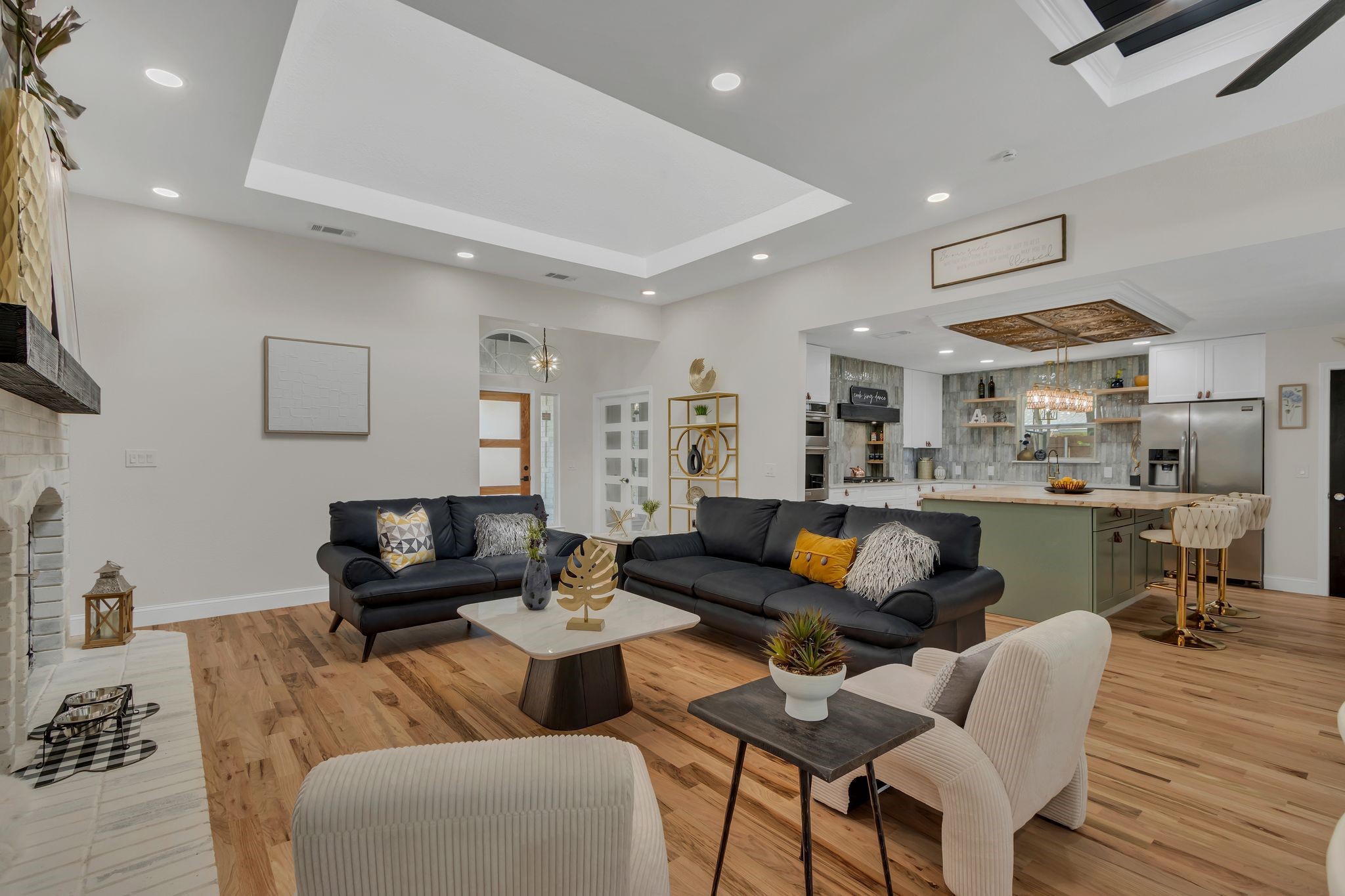 2219 Morriss Court
