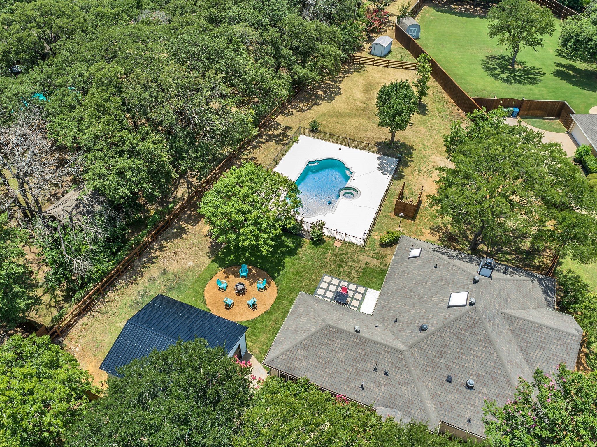2219 Morriss Court