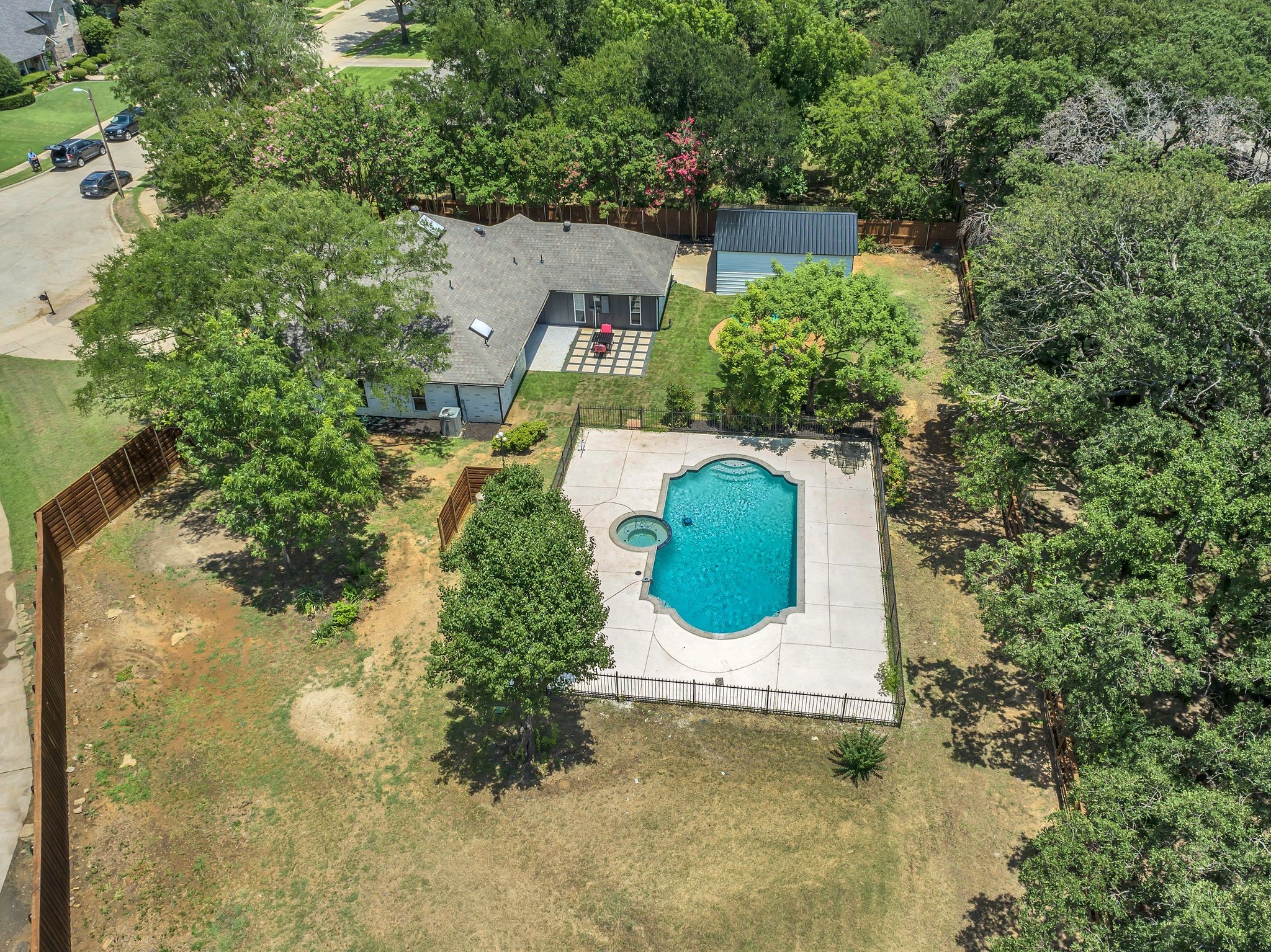 2219 Morriss Court