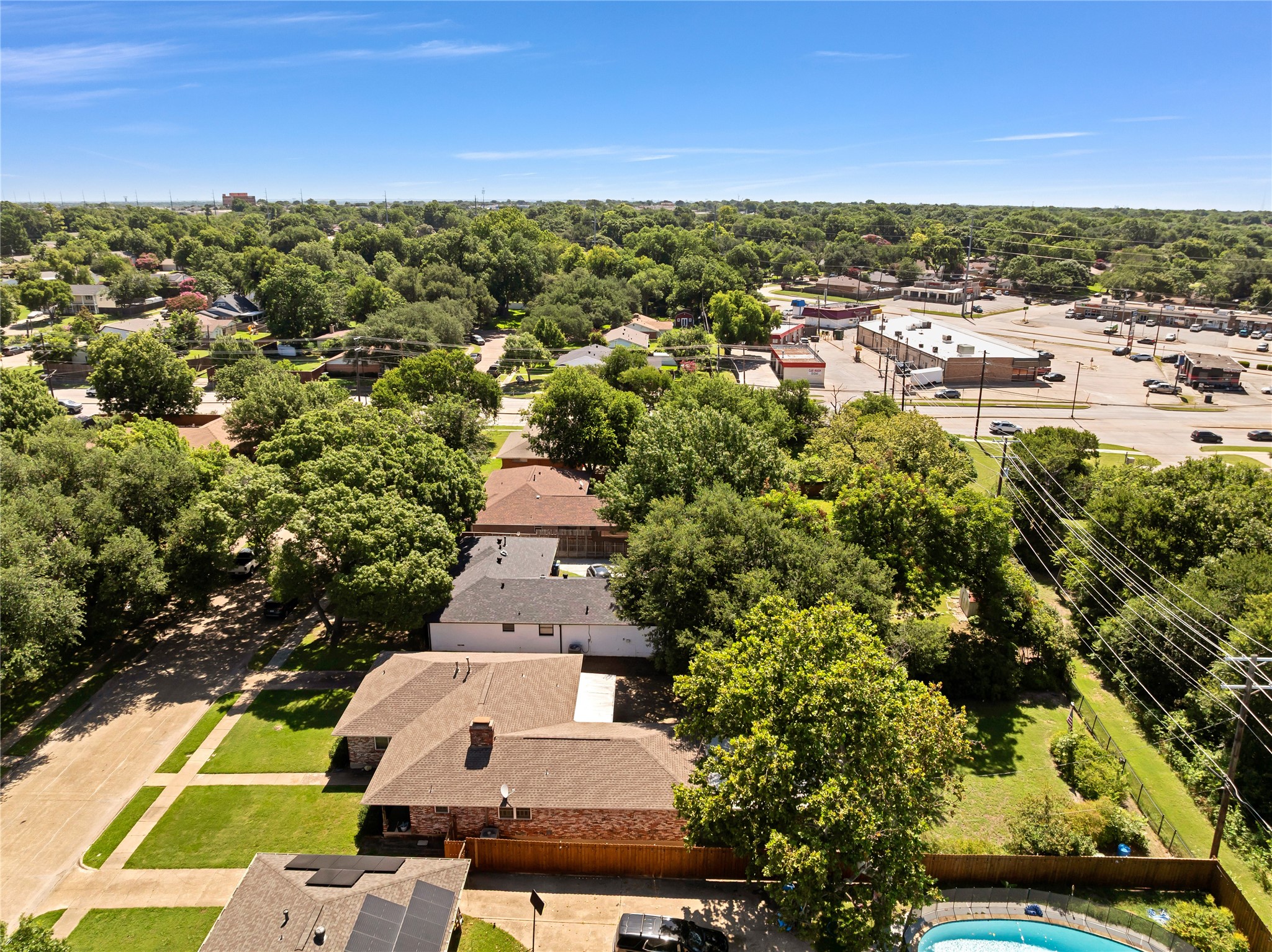 114 W Woodbury Drive