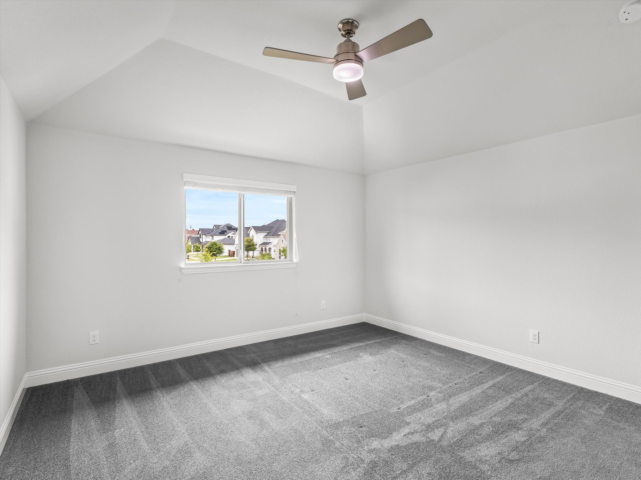13194 Brokers Tip Lane