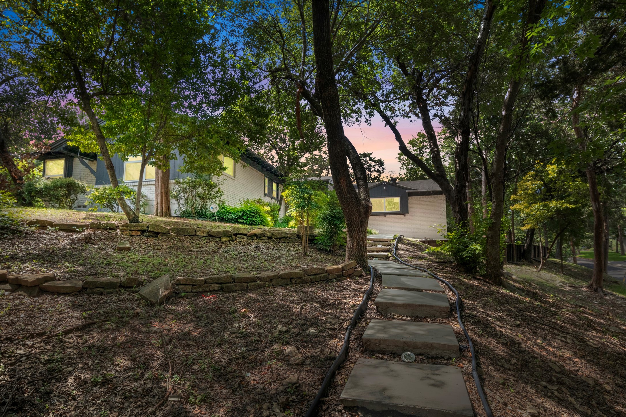 2850 Whitewood Drive