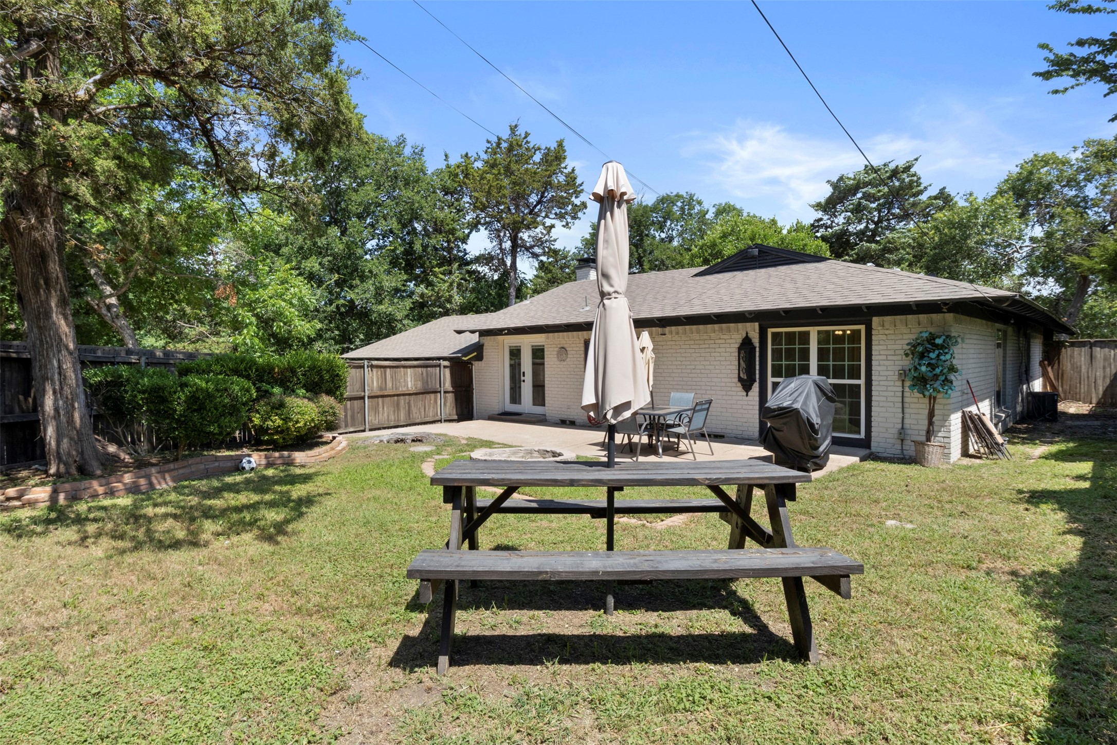 2850 Whitewood Drive