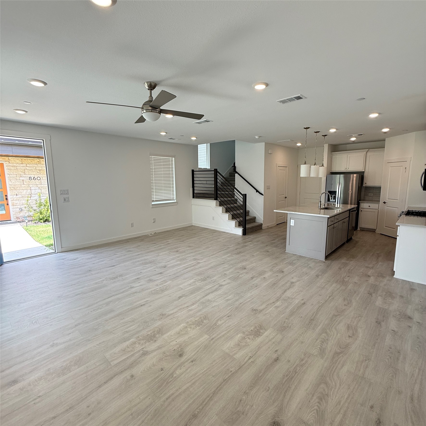 870 Cavitt Court