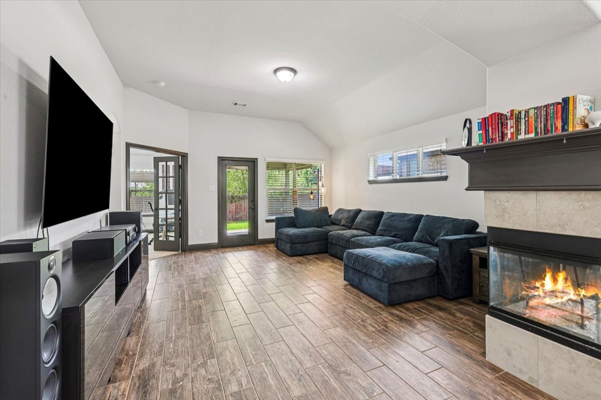12329 Cedar Knoll Drive