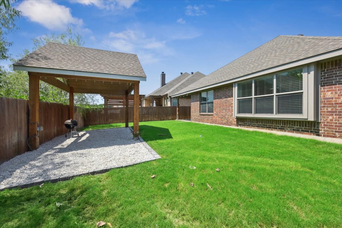 12329 Cedar Knoll Drive