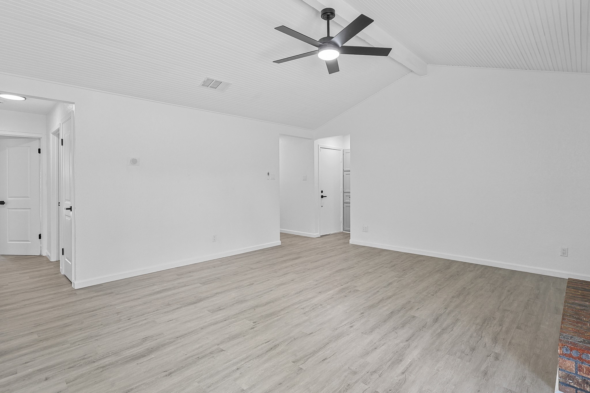 6425 Grasshopper Drive