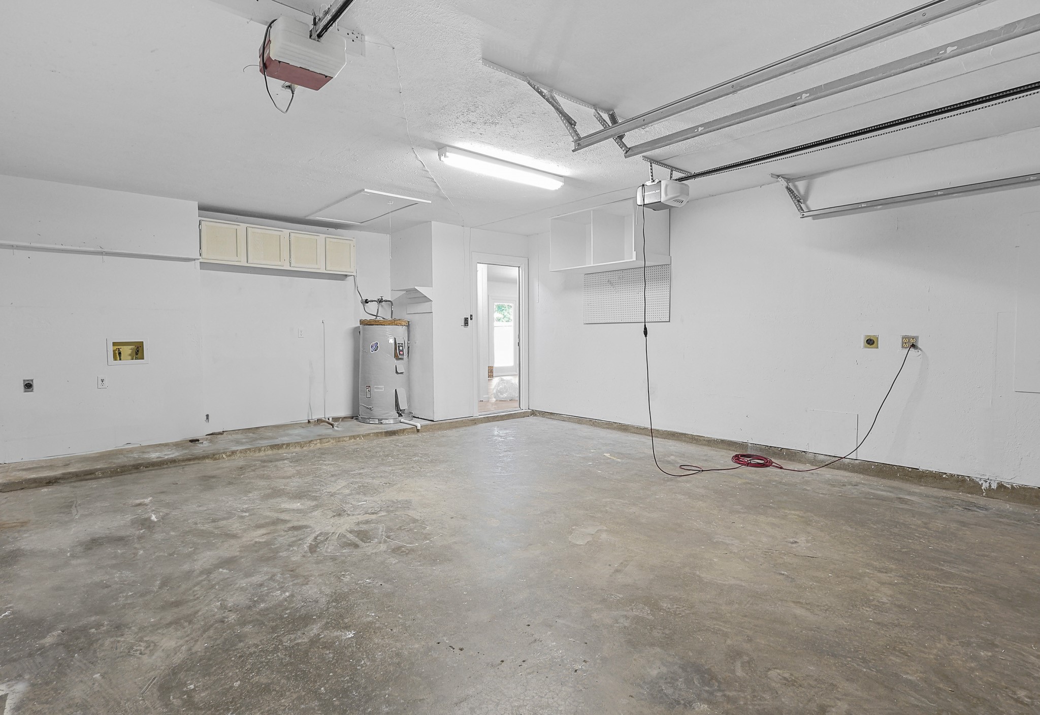 6425 Grasshopper Drive