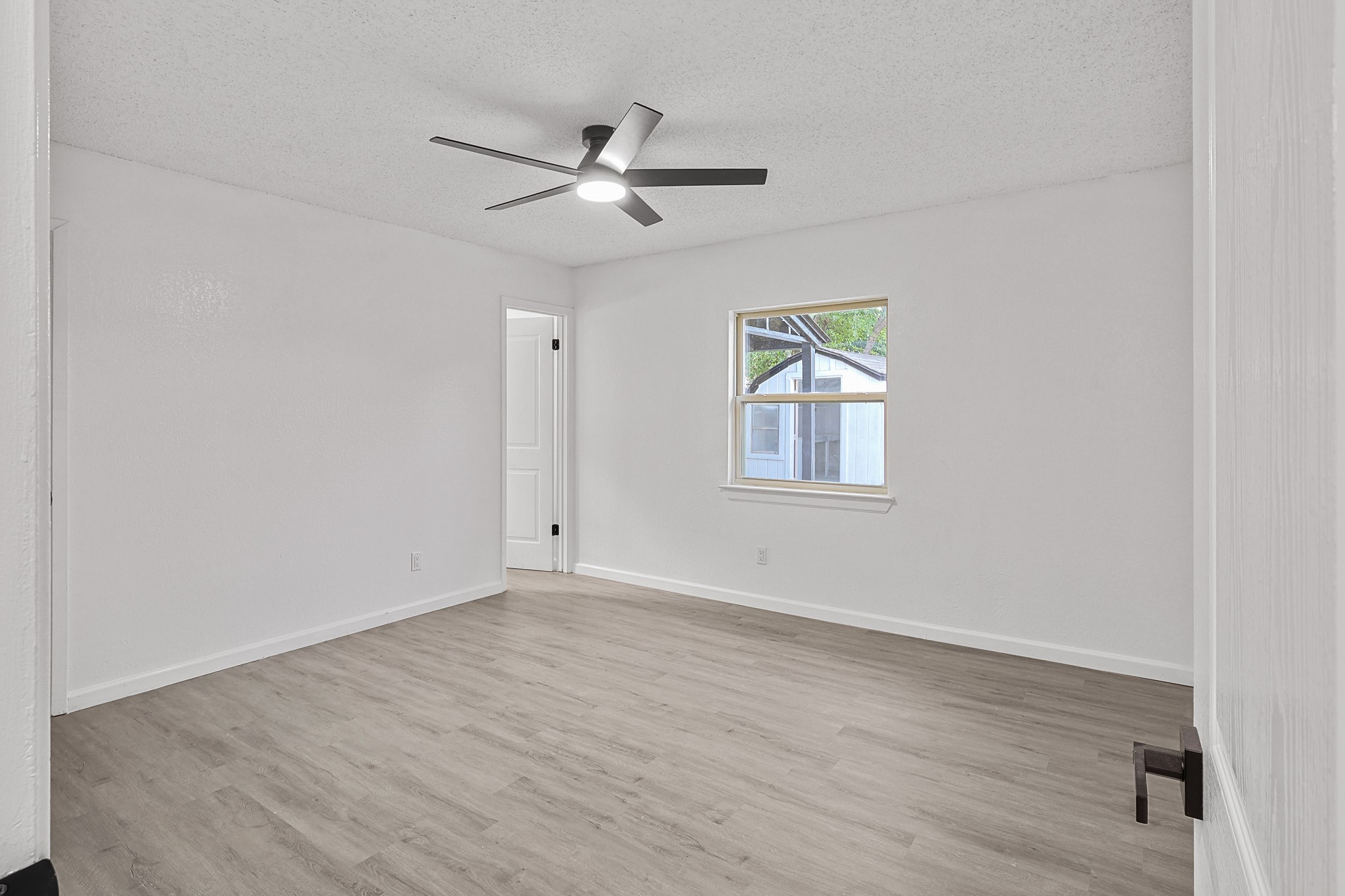 6425 Grasshopper Drive