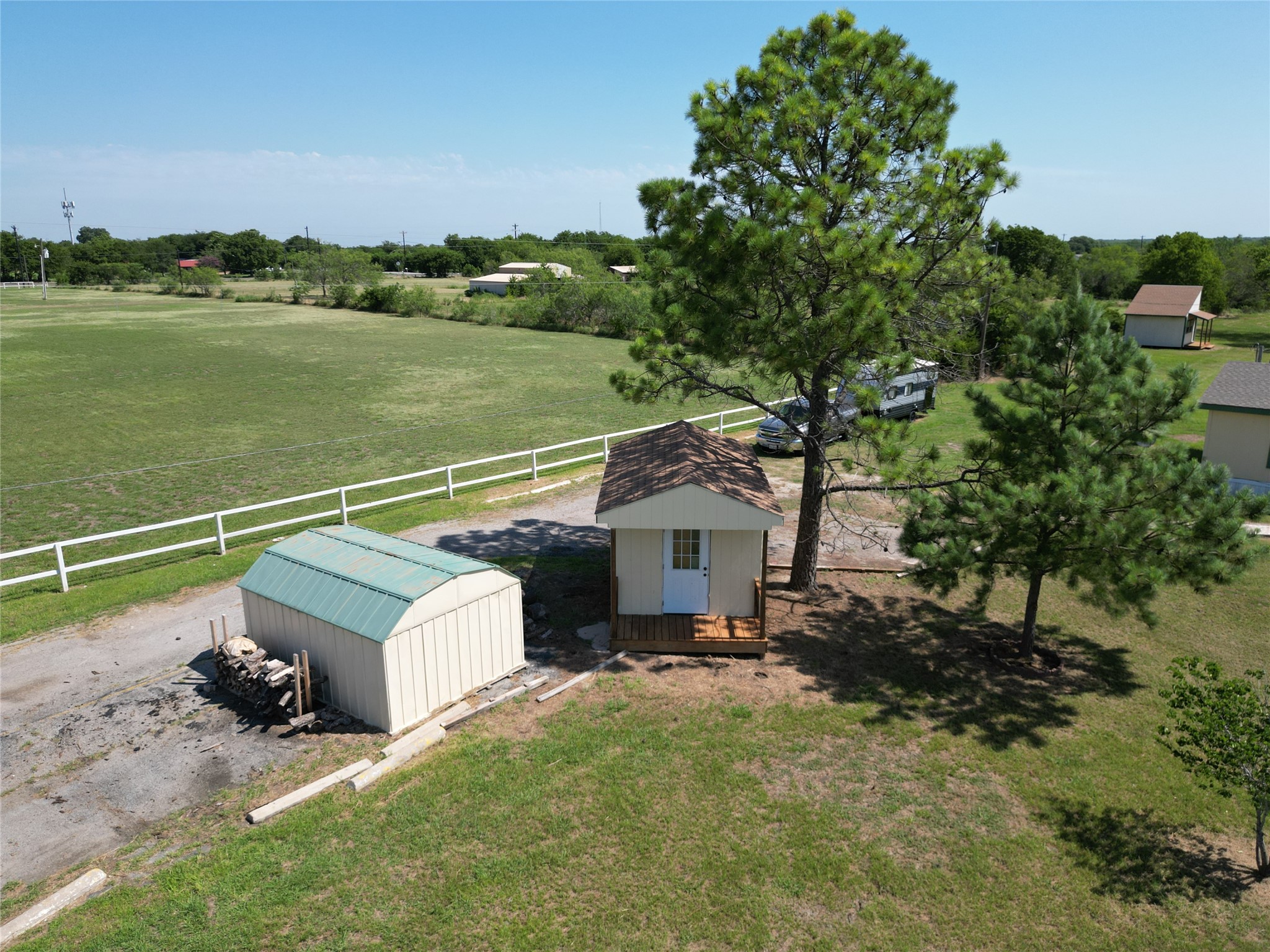 1099 Roy Road