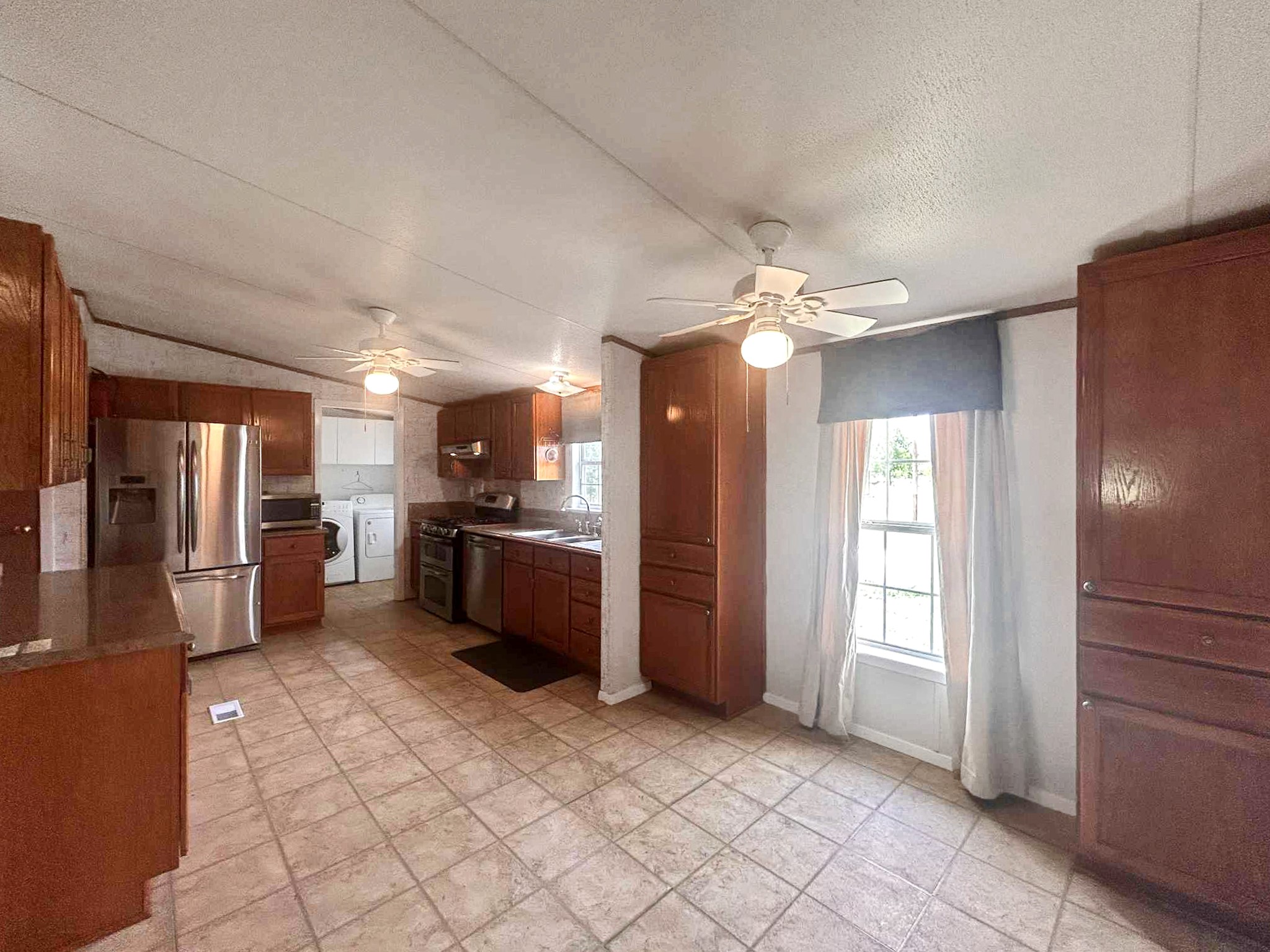 1099 Roy Road