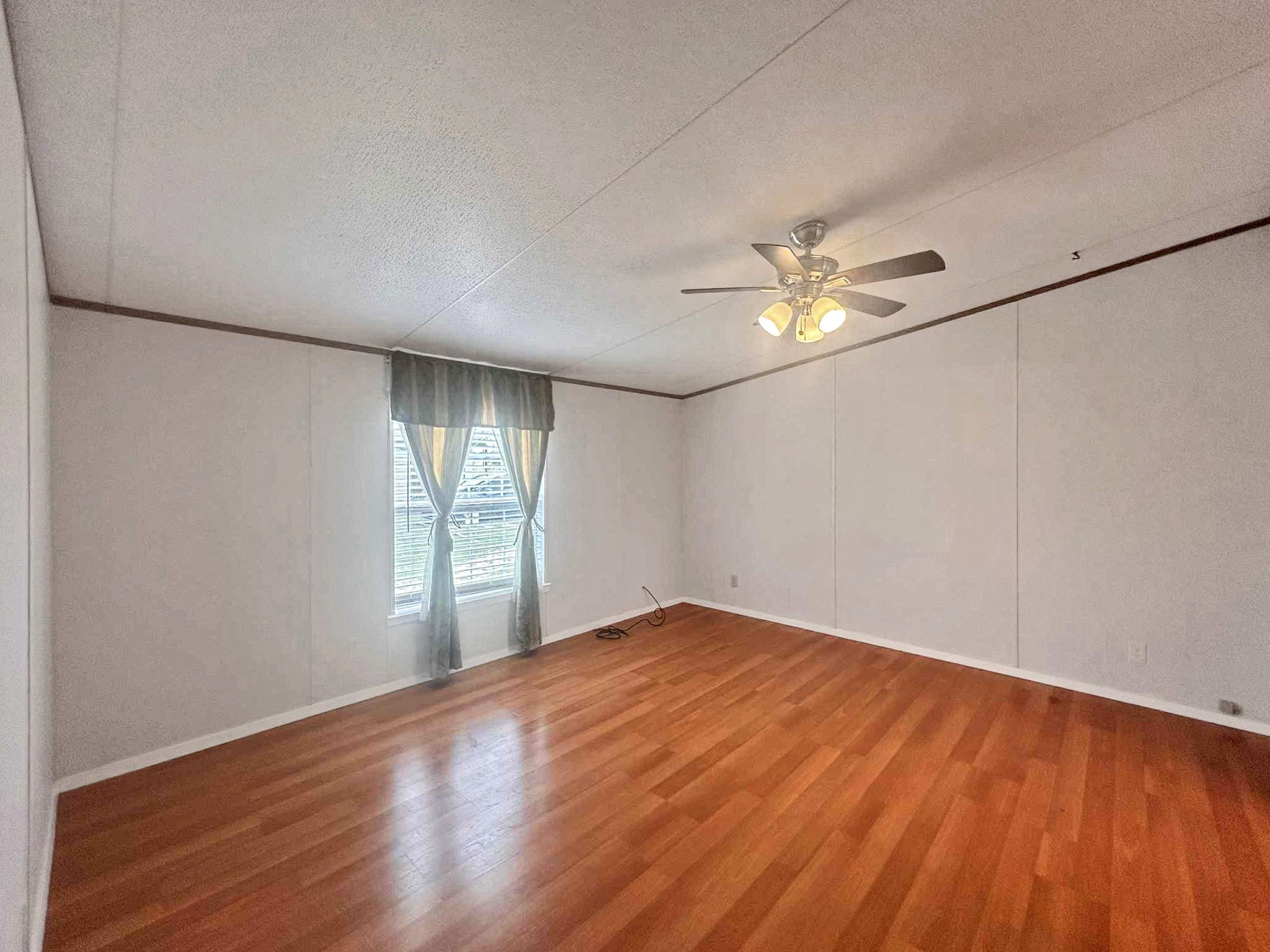 1099 Roy Road