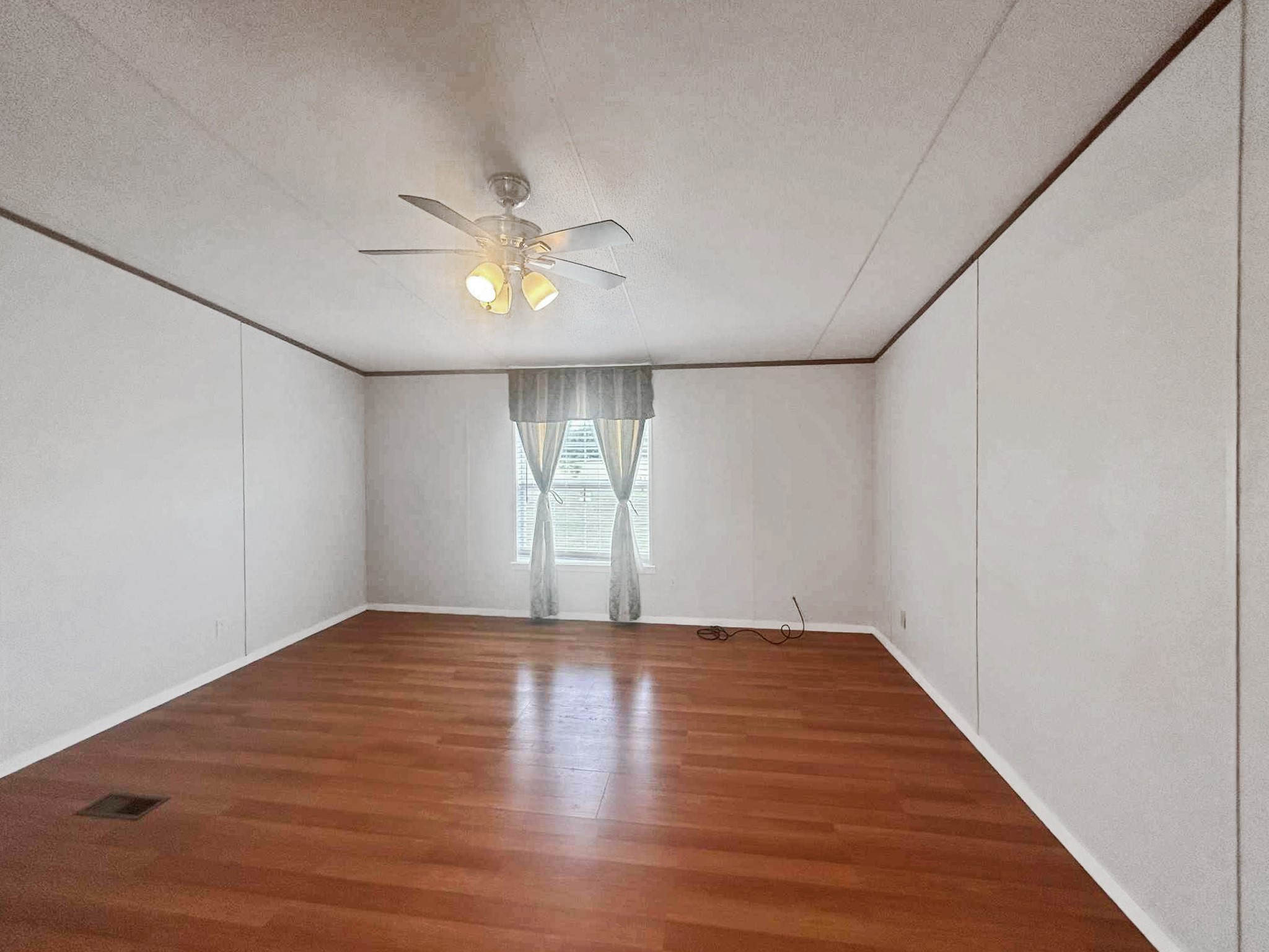 1099 Roy Road