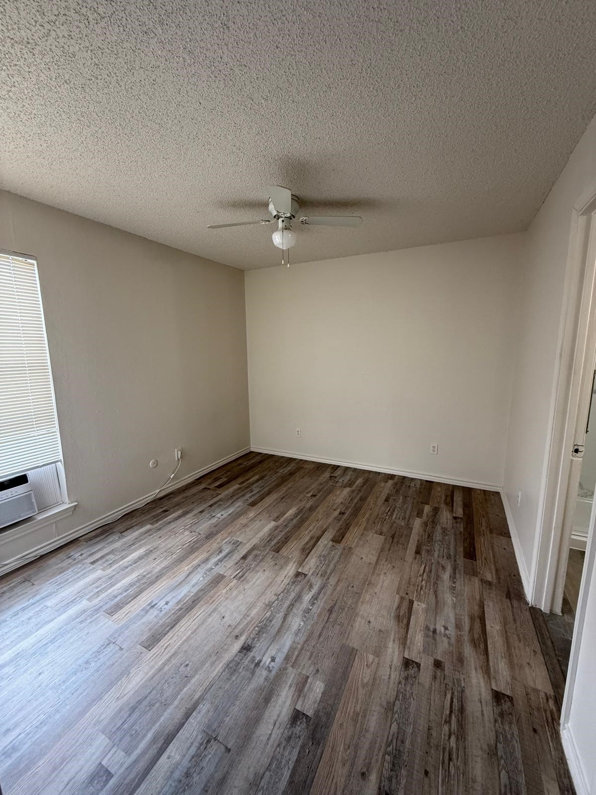 9807 Walnut Street #304