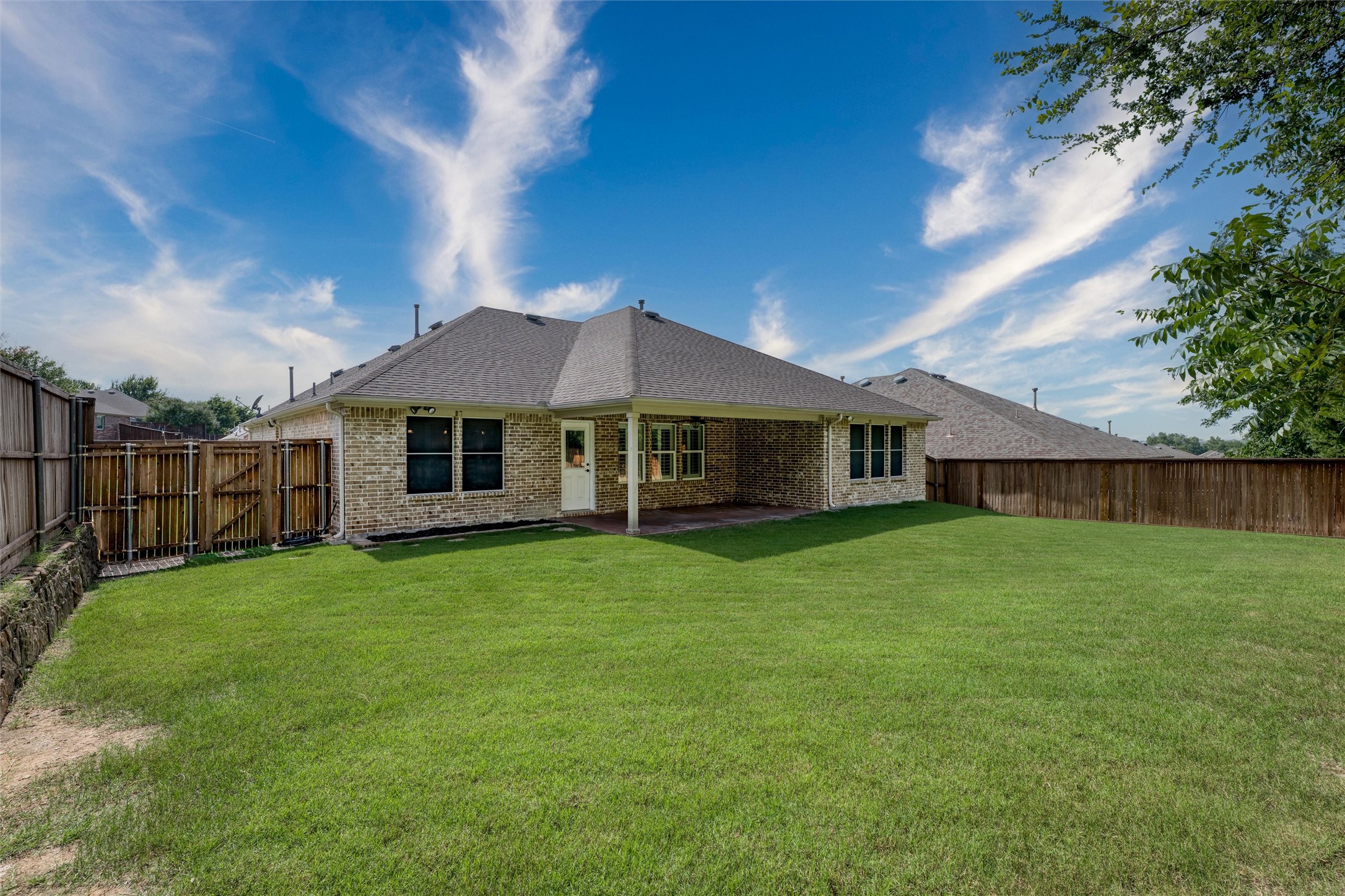 512 Peterhouse Drive