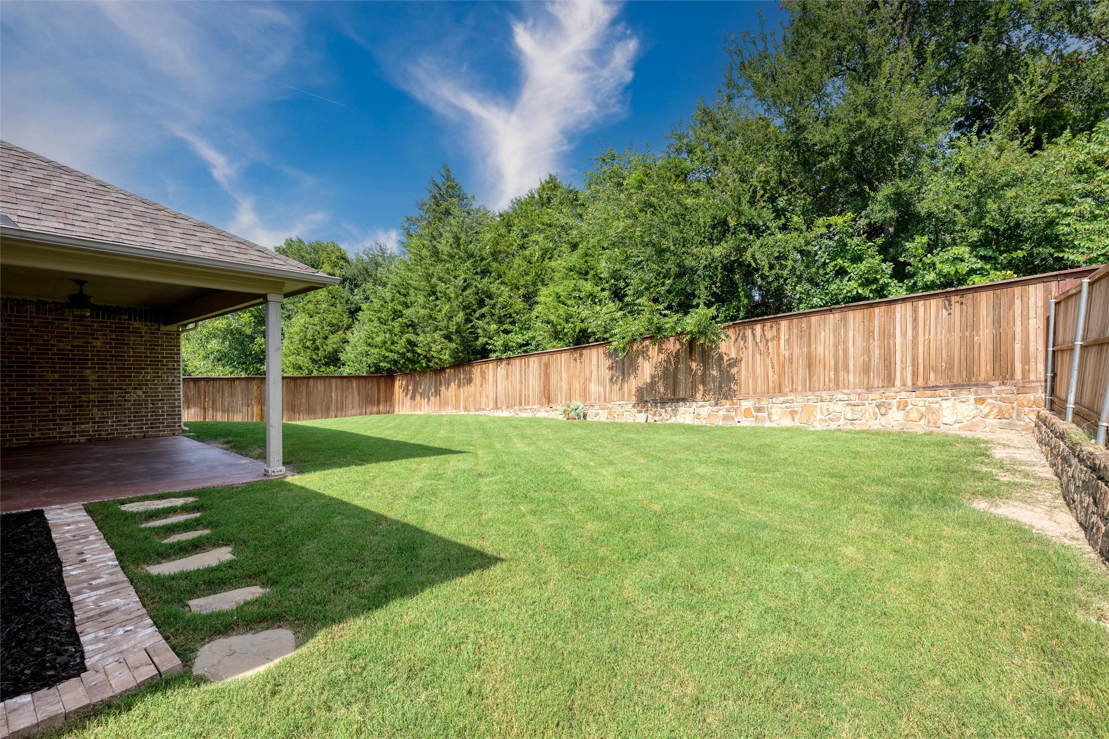 512 Peterhouse Drive