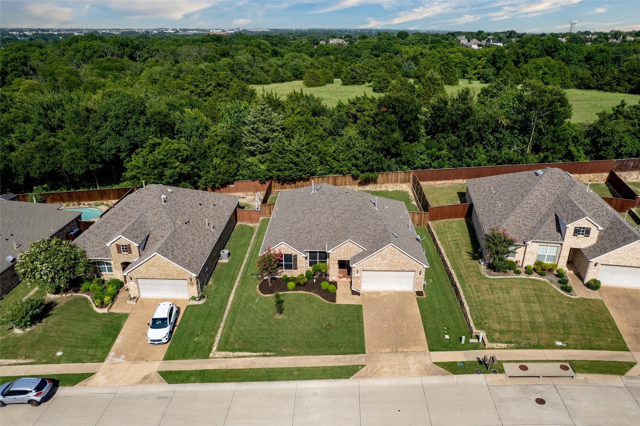 512 Peterhouse Drive
