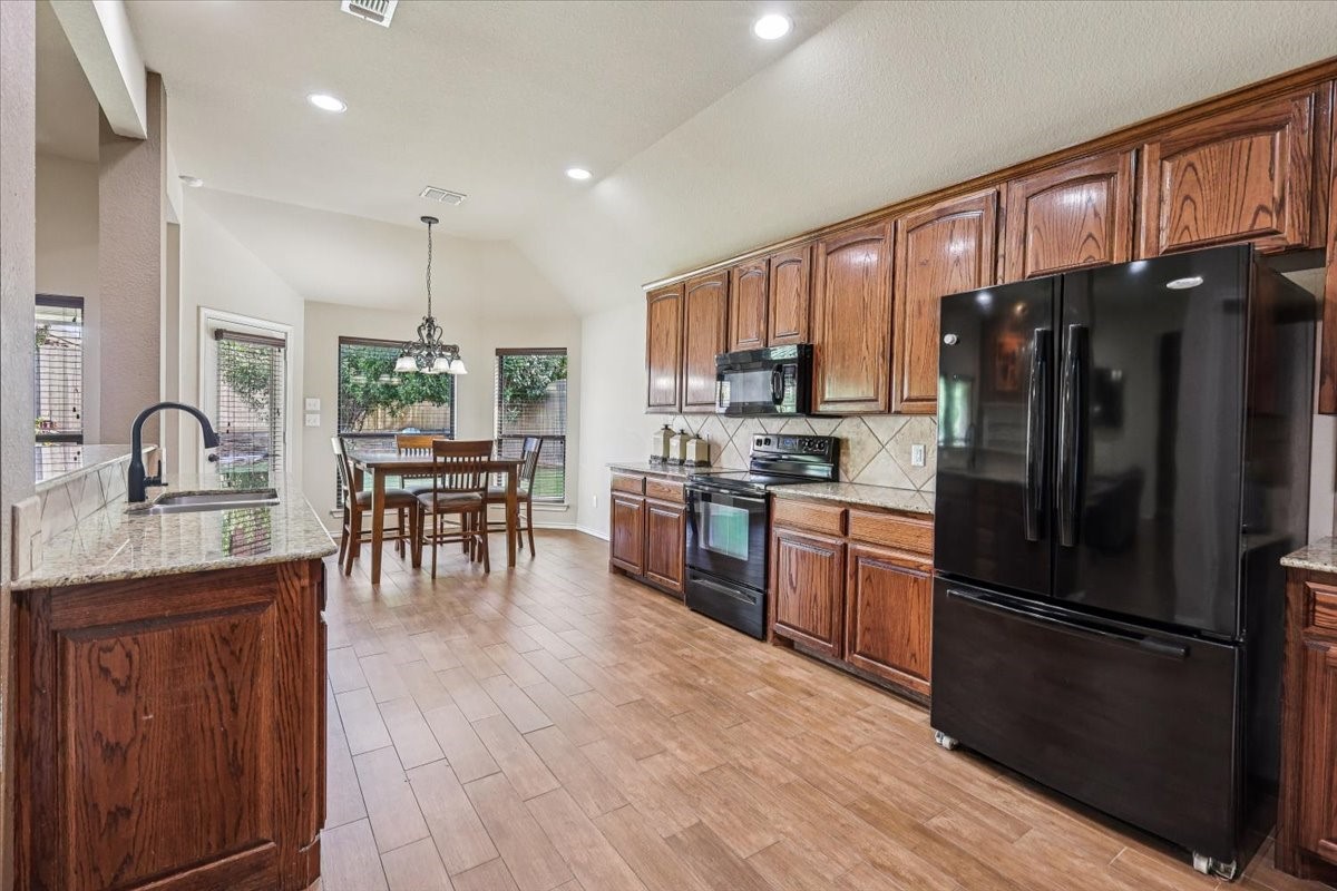 5412 Shasta Ridge Court