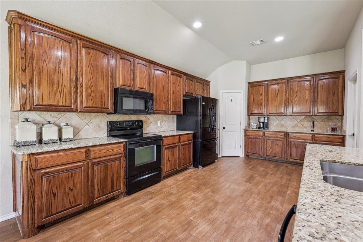 5412 Shasta Ridge Court