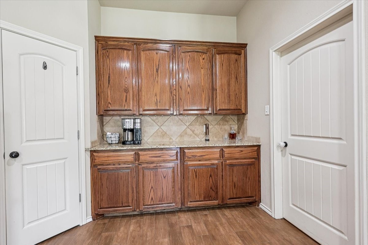 5412 Shasta Ridge Court