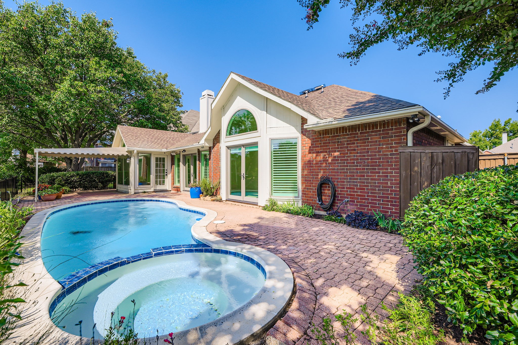 5604 Belle Chasse Lane