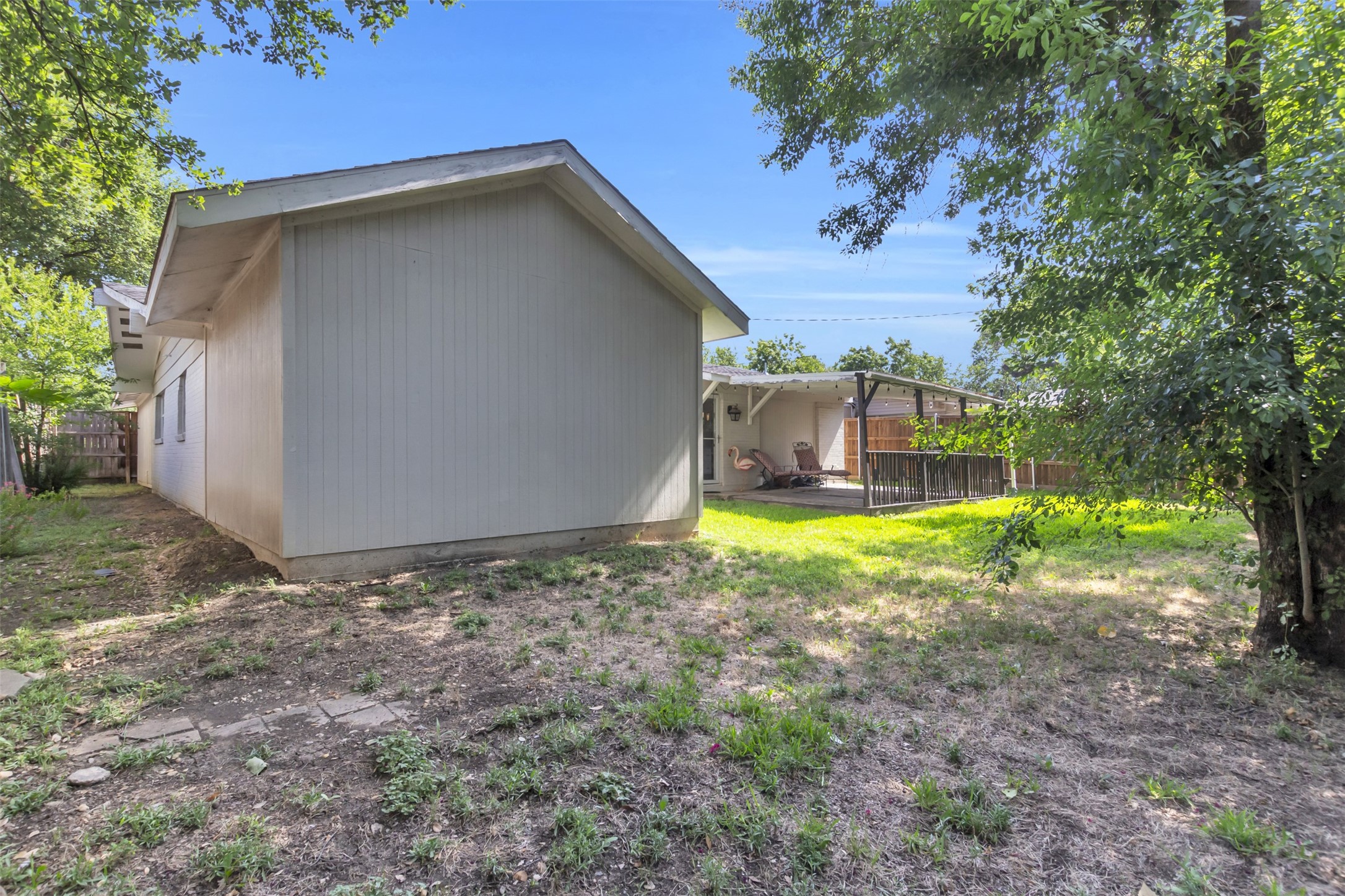 2952 Latham Drive