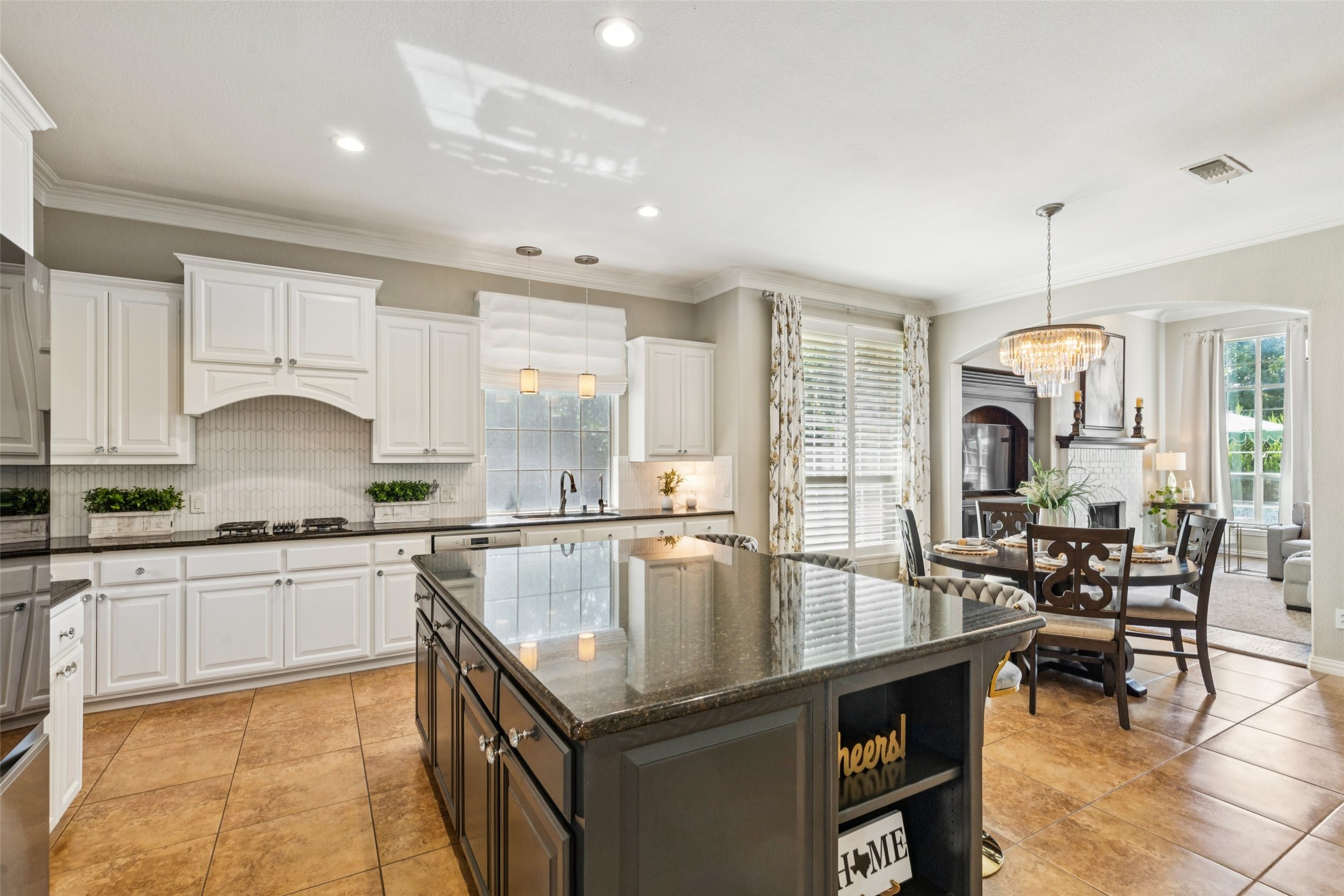 681 Willowview Drive