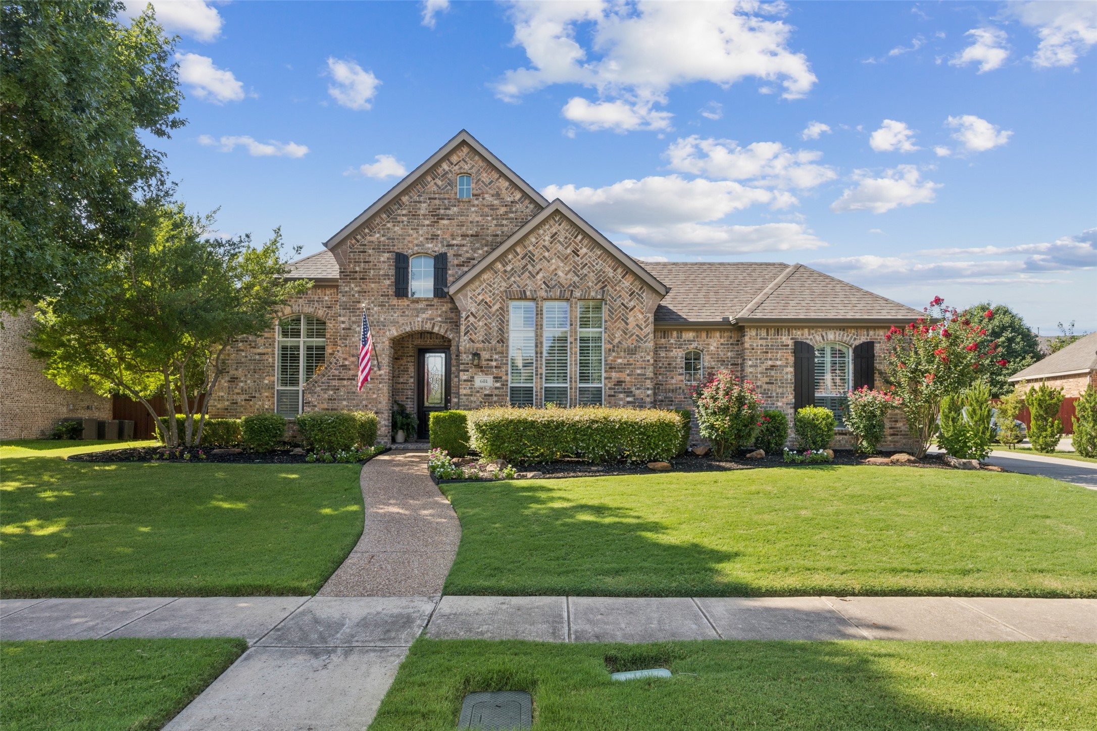 681 Willowview Drive
