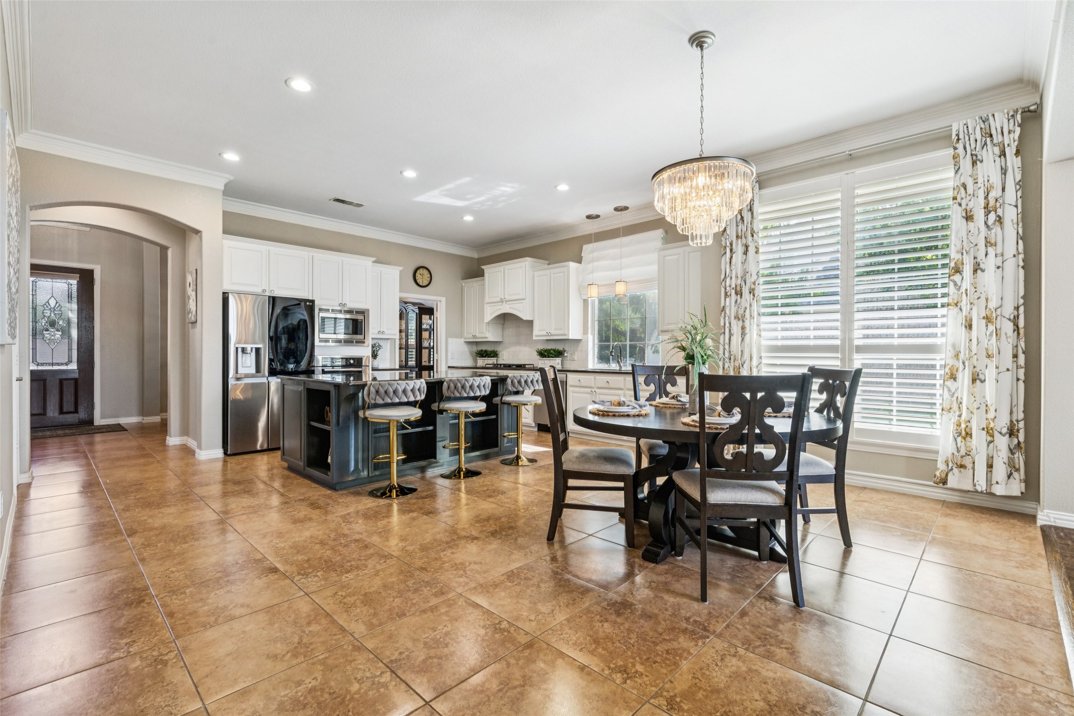 681 Willowview Drive