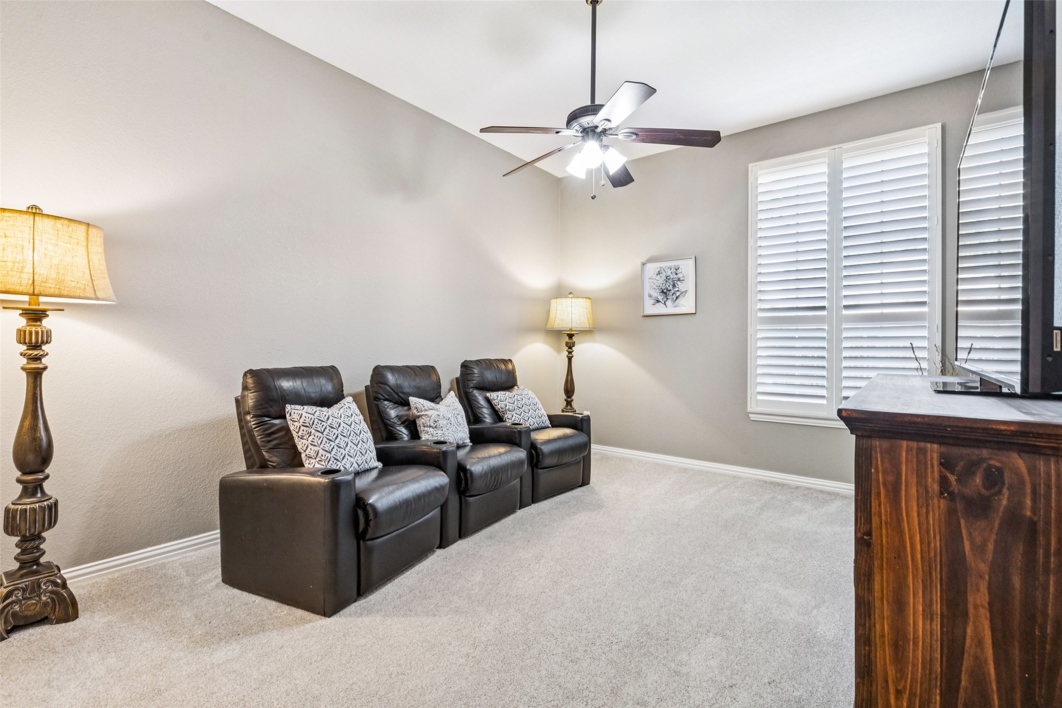 681 Willowview Drive